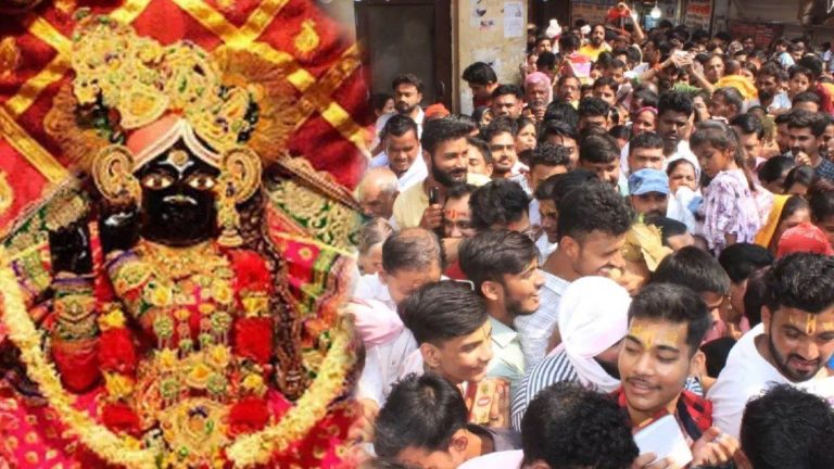 वृंदावन: ठाकुर बांकेबिहारी मंदिर में भक्तों के लिए बढ़ाए गए दर्शन के घंटे