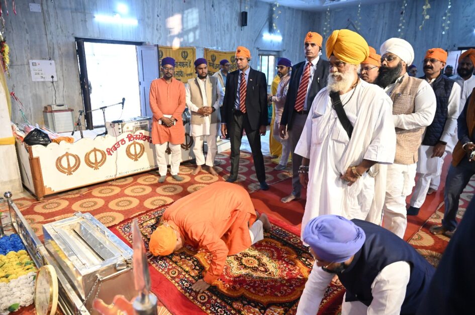 गुरु तेगबहादुर शहीदी दिवस पर अयोध्या में मोहन भागवत का संदेश