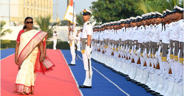 नौसेना दिवस समारोह में मुर्मु मुख्य अतिथि के रूप में शामिल होंगी राष्ट्रपति द्रौपदी मुर्मु