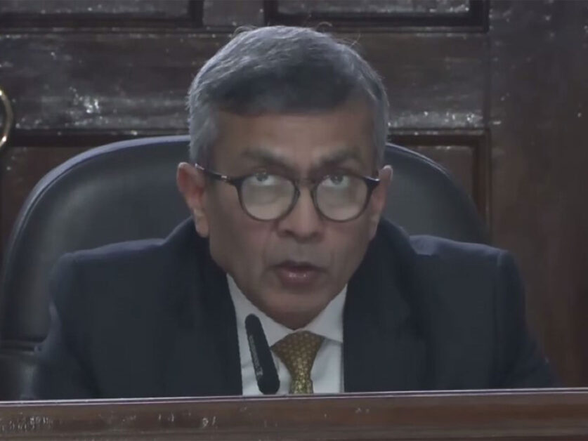 गणतंत्र दिवस से पहले बड़ा फैसला: परेड से खत्म होगा VIP कल्चर, एनक्लोजर के नाम नदियों और वाद्य यंत्रों पर