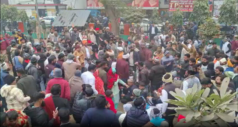 सोनू कश्यप हत्याकांड: कश्यप समाज ने किया मेरठ में बड़ा विरोध प्रदर्शन