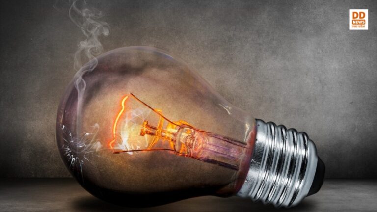 उन्नाव: 48 घंटे से अंधेरे में मरौदा मझवारा, Power Cut Unnao—पानी संकट और पढ़ाई ठप, विभाग पर लापरवाही के आरोप