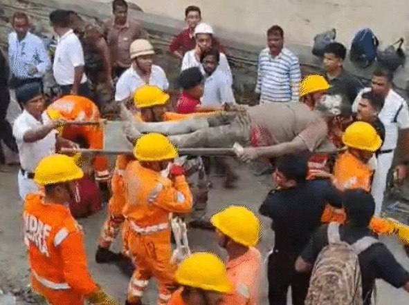 Kolkata Taratala Warehouse Accident Update