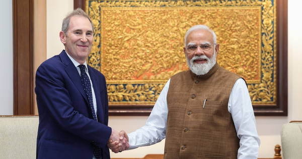 PM Modi, Andy Jassy, Amazon