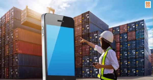India smartphone export record 2026