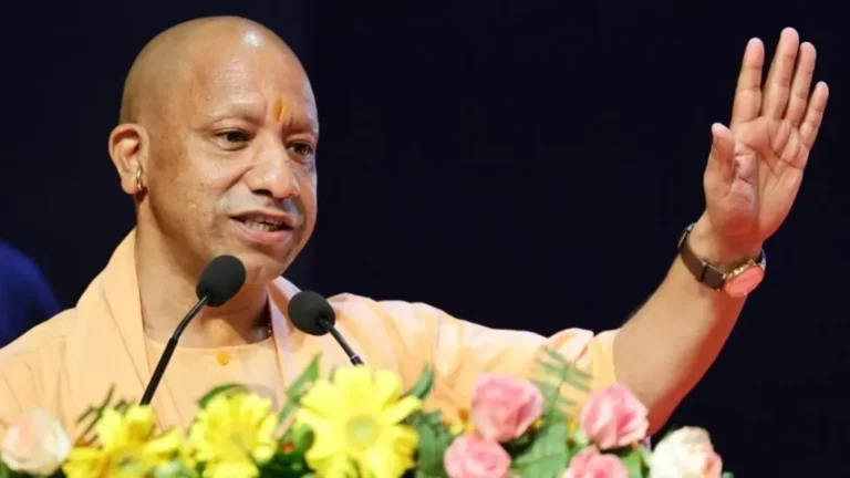 Yogi Adityanath : प्रयागराज दौरे पर CM योगी, हाईकोर्ट में अधिवक्ता सम्मान समारोह में होंगे शामिल