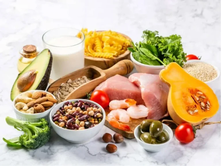 National Nutrition Week: स्वस्थ भारत की नींव है सही पोषण, जानें रोज की थाली में क्या खाएं