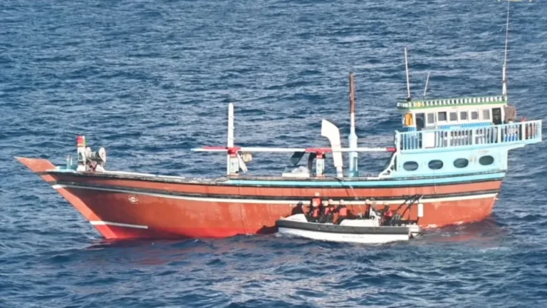 Indian Coast Guard : अरब सागर में ड्रग्स तस्करी की बड़ी कोशिश नाकाम, 526 किलो नशीला पदार्थ जब्त