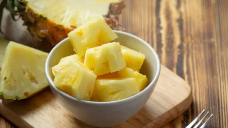 Pineapple Benefits :रोज अनानास खाने के हैं गजब फायदे, इम्यूनिटी से लेकर पाचन तक रखता है दुरुस्त