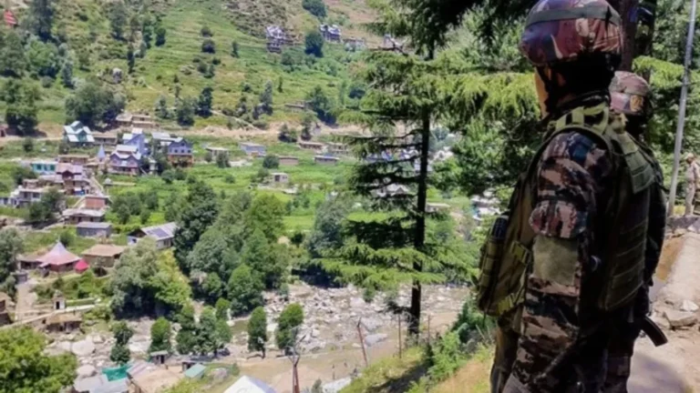 Budgam Encounter : कश्मीर में लश्कर का टॉप कमांडर मूसा ढेर, बडगाम के जंगलों में सेना की बड़ी कार्रवाई