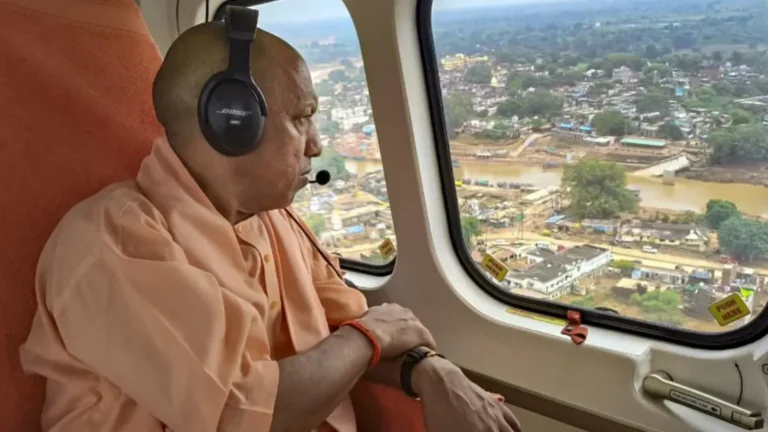UP NEWS : UP में तेज बारिश से तबाही, CM योगी का बड़ा आदेश; 24 घंटे में मिलेगा मुआवजा